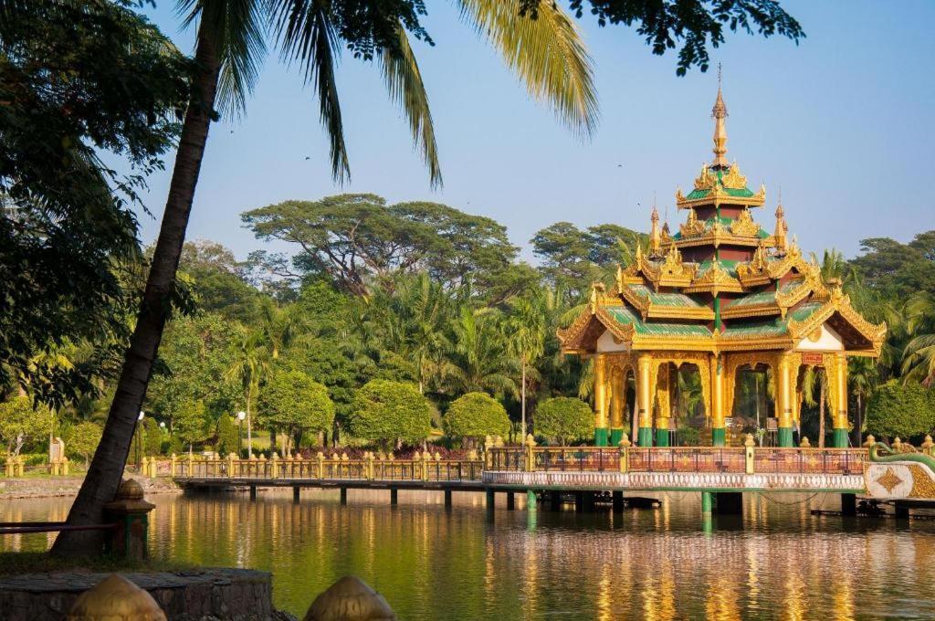 Yuzana Hotel Yangon Luaran gambar