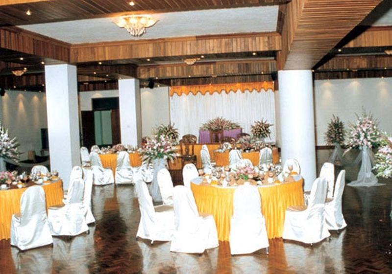Yuzana Hotel Yangon Luaran gambar